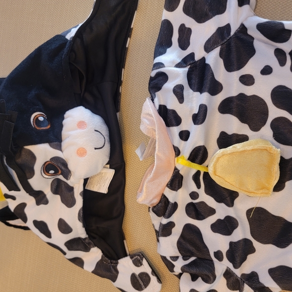 Cow Costume - Picture 3 of 5
